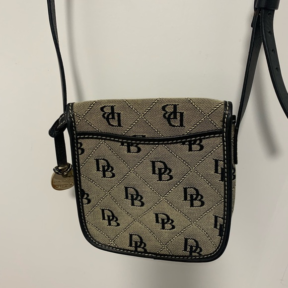 Dooney and Bourke Small Monogram Purse - Picture 5 of 5
